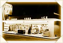 多くの7-ELEVENが24時間営業を開始した 多くの7-ELEVENが24時間営業を開始した