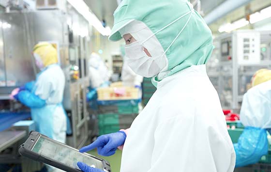 デジタル工場巡回の様子