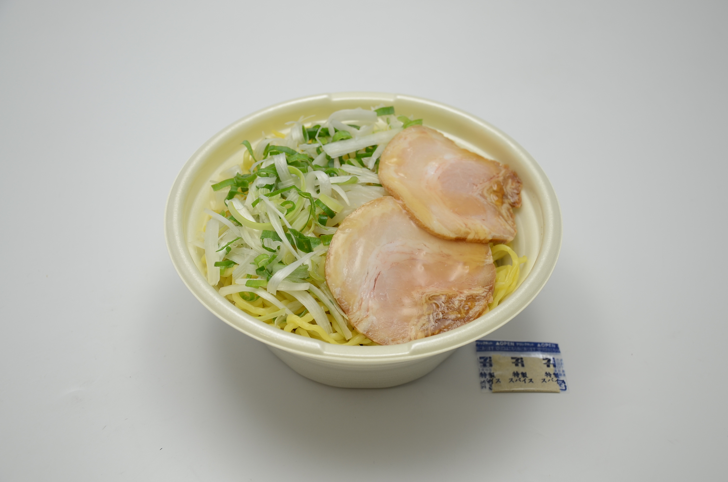 【リリース】炊出しＷガラスープのネギ醤油ラーメン.jpg