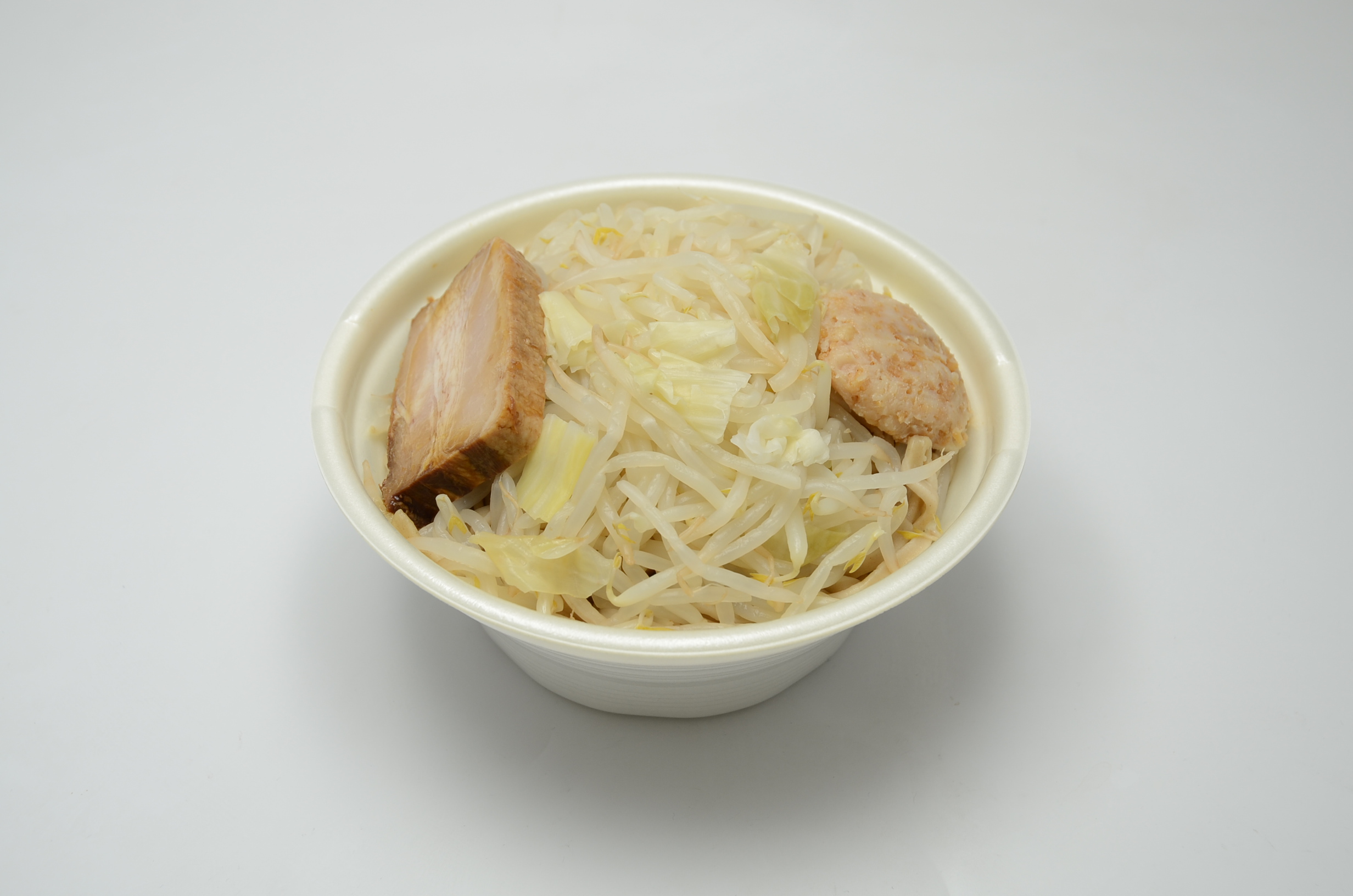 豚ラーメンふた無し.JPG