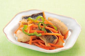 大船渡港水揚げさんまの南蛮漬け 1.jpg